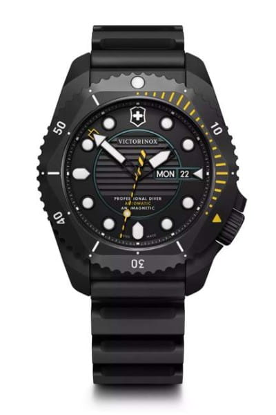 Victorinox Dive Pro Automatic Three hands Titanium Herrenuhr 241997